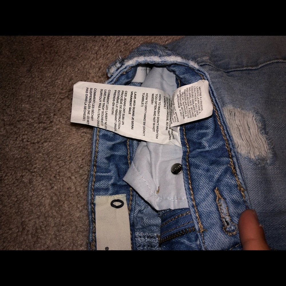 Mom Jeans - Picture 5 of 5